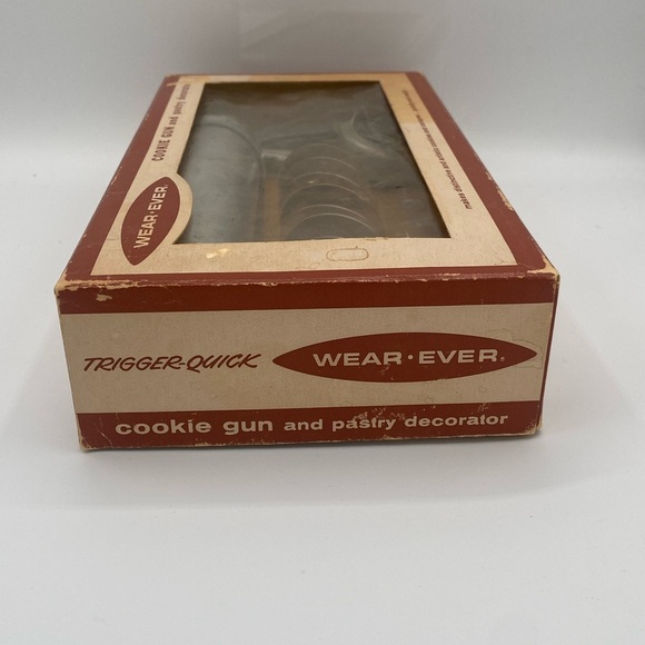 Vintage WearEver Cookie Gun - Picture 5 of 7